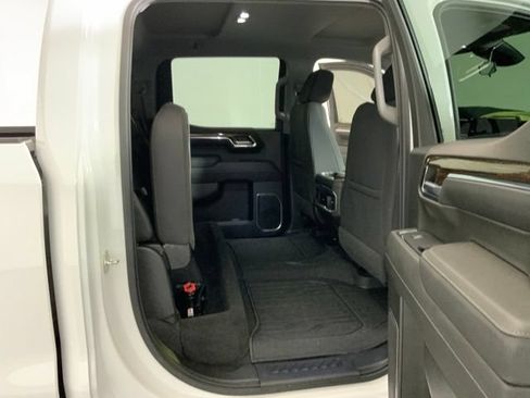 Used 2023 GMC Sierra 1500 Elevation w/ Preferred Package AWD/4WD image 33