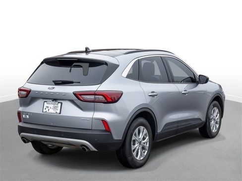 Certified 2024 Ford Escape Active w/ Tech Pack #1 image 8