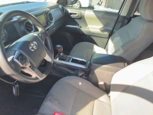 Used 2019 Toyota Tacoma SR5 image 5