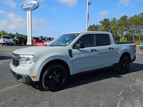 Used 2024 Ford Maverick XLT w/ XLT Luxury Package image 3