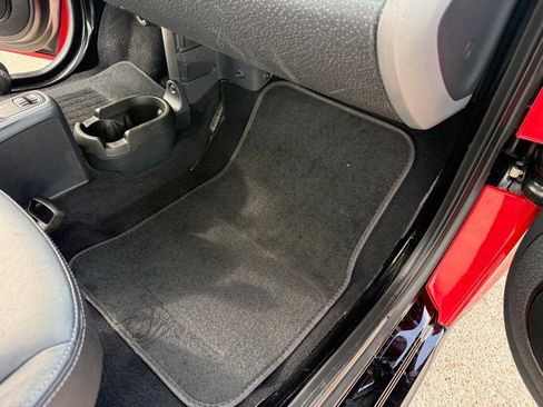 Used 2009 smart fortwo passion RWD image 18