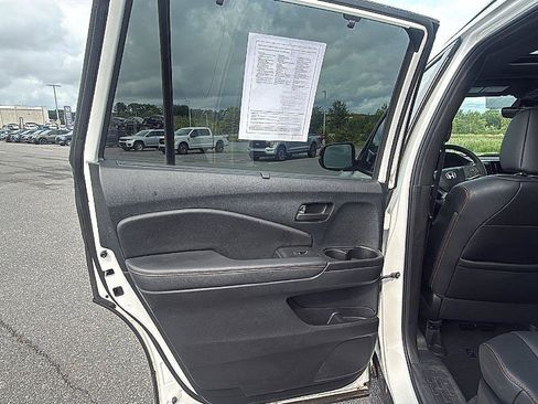 Used 2023 Honda Passport TrailSport image 21