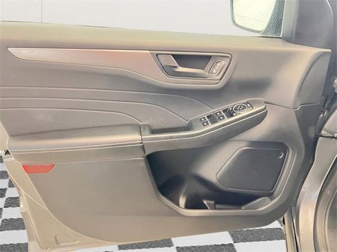 Used 2023 Ford Escape Active image 14