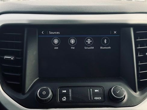 Used 2023 GMC Acadia SLE w/ Driver Convenience Package image 37