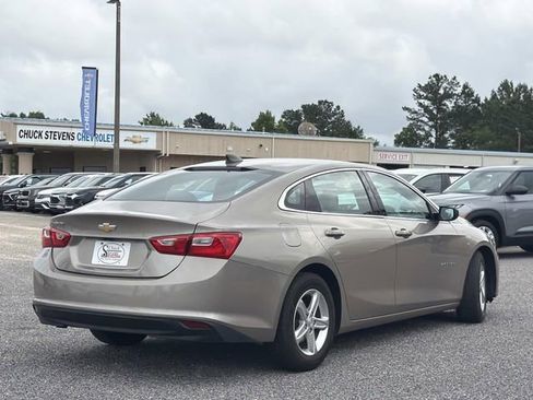Used 2022 Chevrolet Malibu LS FWD image 8