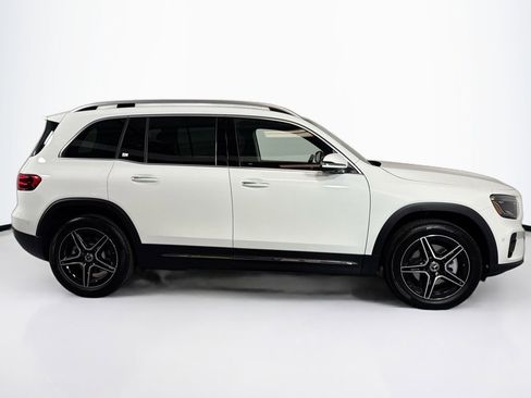 New 2026 Mercedes-Benz GLB 250 4MATIC image 4