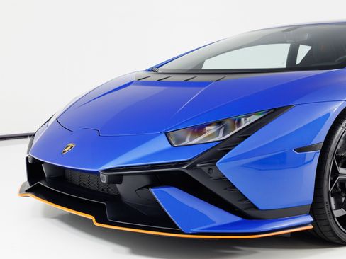 Used 2023 Lamborghini Huracan Tecnica RWD image 64
