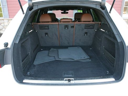 Used 2018 Audi A4 2.0T allroad Premium Plus AWD/4WD image 16