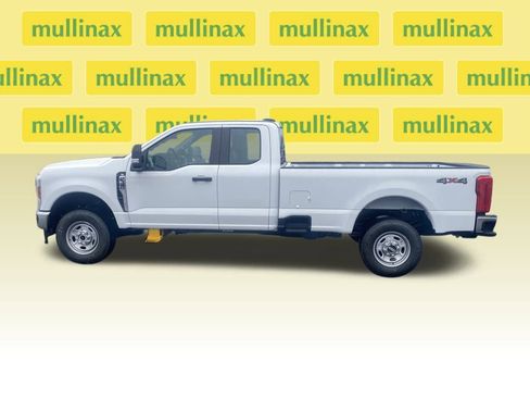 New 2026 Ford F350 XL w/ XL Chrome Package image 8