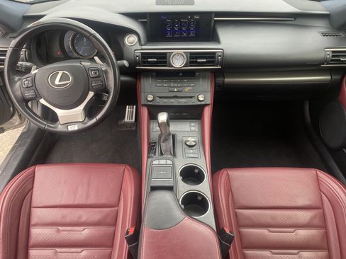 Used 2016 Lexus RC 200t RWD image 16