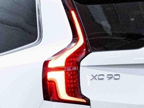 New 2026 Volvo XC90 B6 Ultra image 7