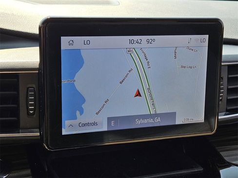 Used 2022 Ford Explorer Limited image 20