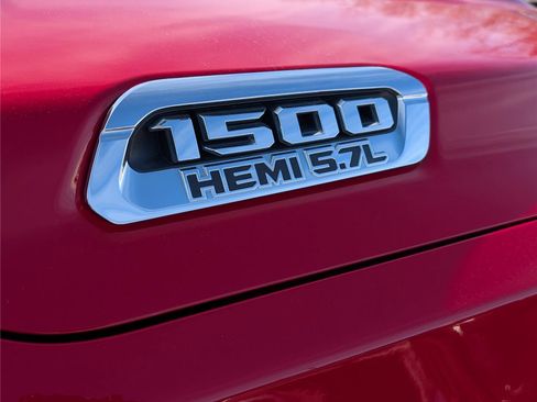 Used 2019 RAM 1500 Big Horn image 10