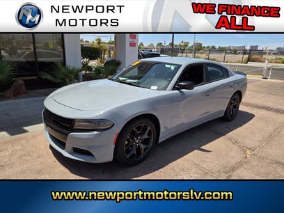 Used 2020 Dodge Charger SXT w/ Blacktop Package