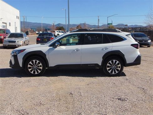 Used 2024 Subaru Outback Touring image 7