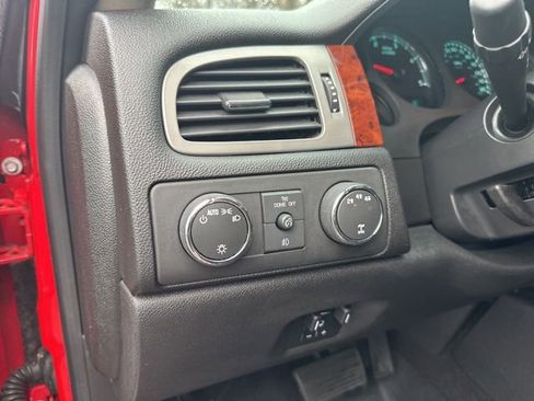 Used 2012 GMC Sierra 2500 SLT w/ SLT Convenience Package AWD/4WD image 15