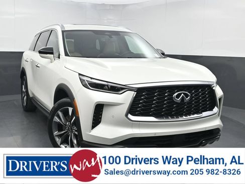Used 2023 INFINITI QX60 Luxe w/ Cargo Package FWD image 1