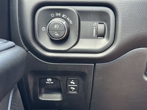 New 2026 RAM 1500 Big Horn w/ Night Edition image 13