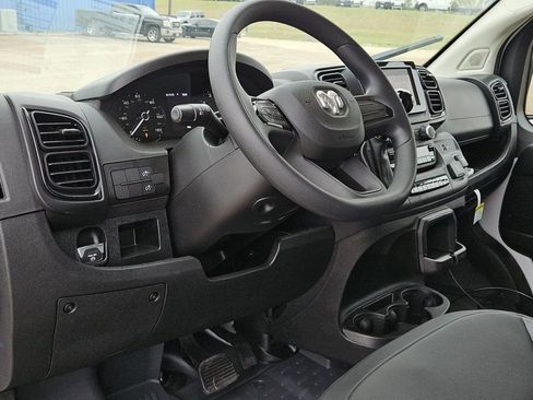 New 2024 RAM ProMaster 3500 w/ Power Group image 12
