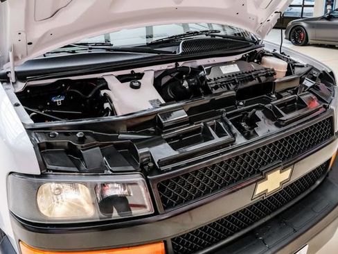 Used 2023 Chevrolet Express 3500 LS image 37