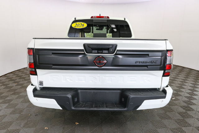 Used 2026 Nissan Frontier PRO-4X AWD/4WD image 9