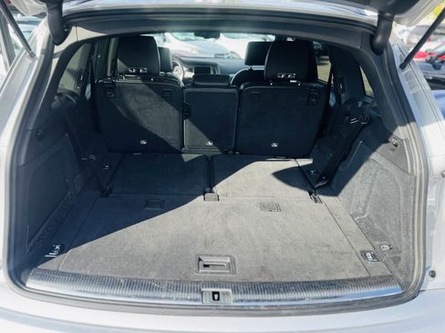 Used 2015 Audi Q7 3.0T S line Prestige w/ 21" S Line Plus Package image 14