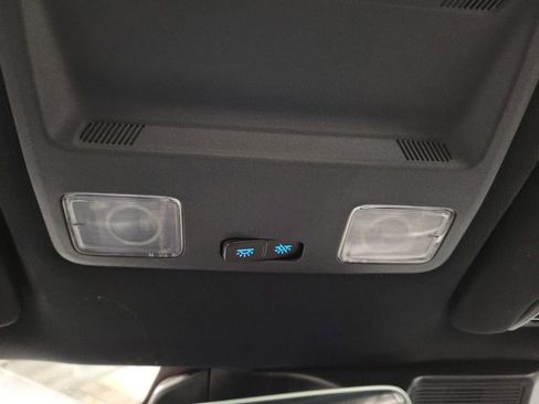 Used 2024 Ford Mustang Premium image 20