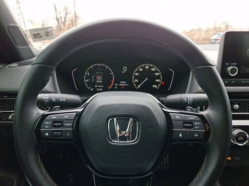 Certified 2024 Honda Civic Sport image 18