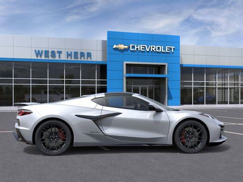 New 2026 Chevrolet Corvette Z06 w/ Battery Protection Package RWD image 5