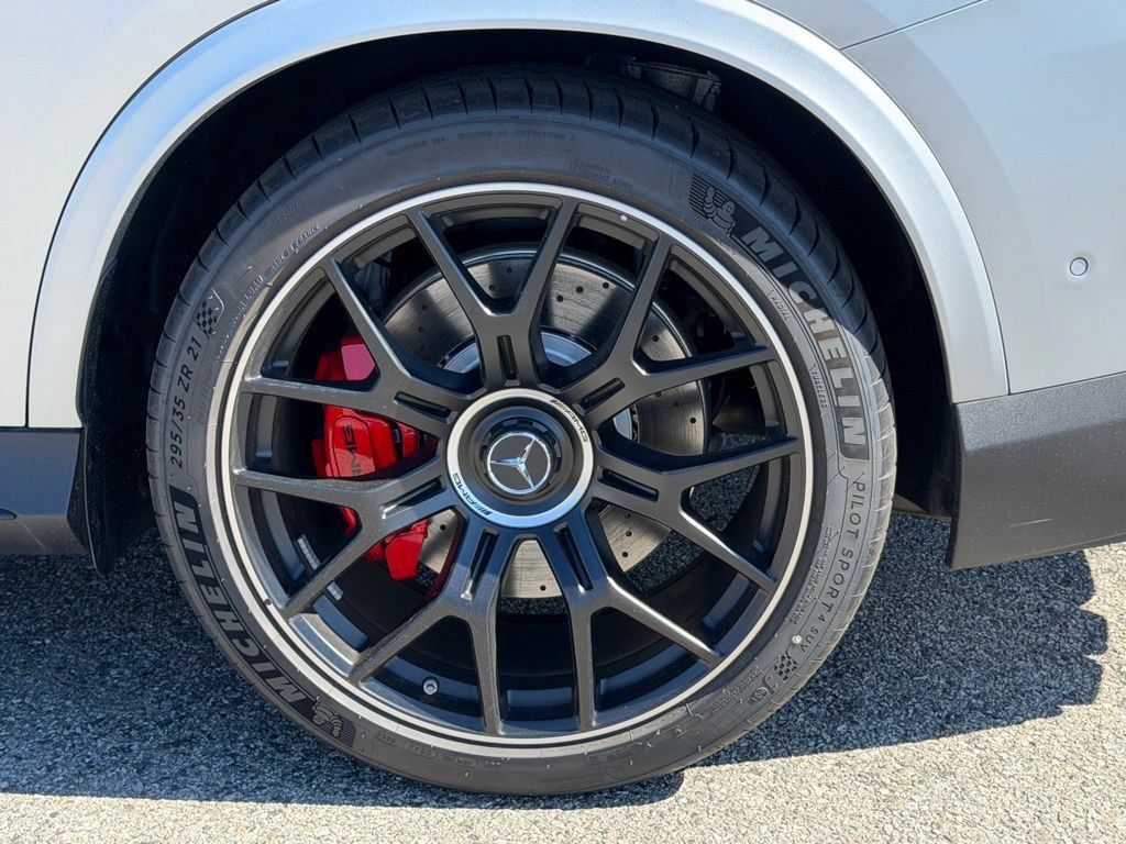 Used 2025 Mercedes-Benz GLC 63 AMG S image 15