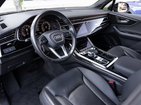 Used 2022 Audi Q7 2.0T Premium Plus w/ Premium Plus Package AWD/4WD image 3
