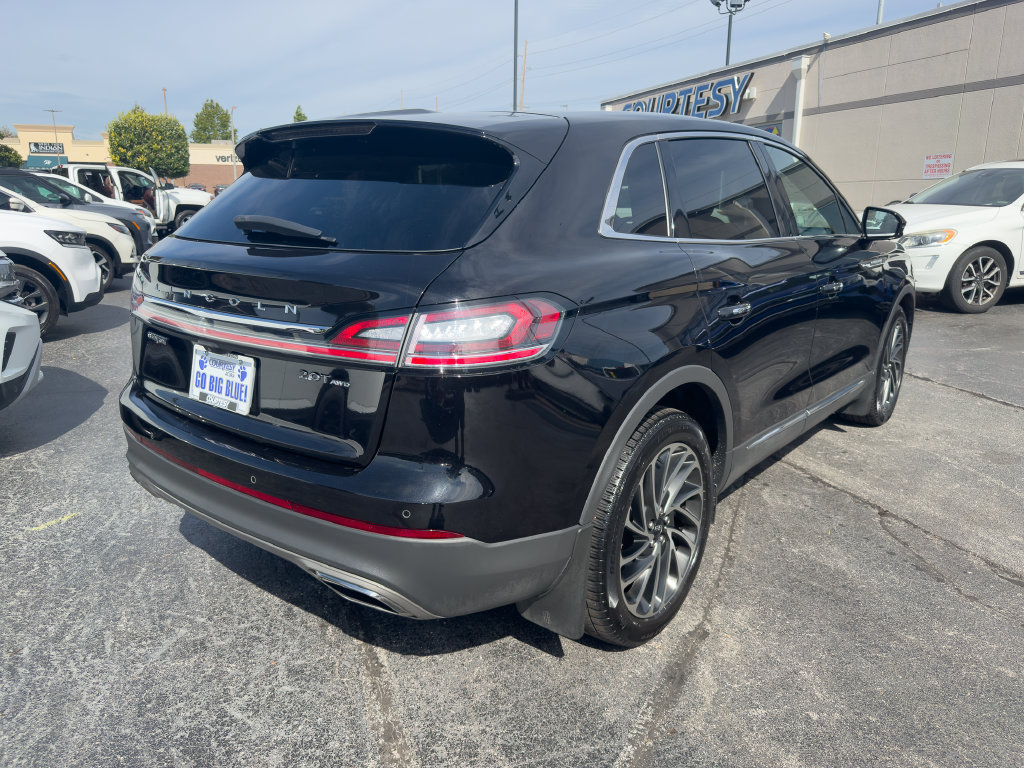 Used 2019 Lincoln Nautilus Reserve AWD/4WD image 7
