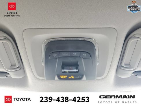 Certified 2024 Toyota Corolla Cross LE FWD image 33