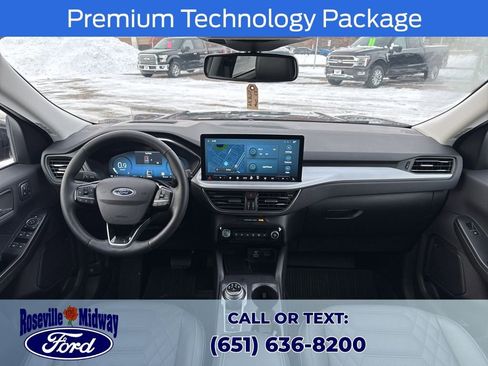Used 2023 Ford Escape Platinum w/ Premium Technology Package image 11
