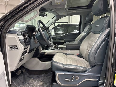 Used 2022 Ford F150 Limited image 24