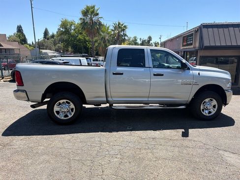 Used 2016 RAM 2500 Tradesman w/ Chrome Appearance Group AWD/4WD image 7