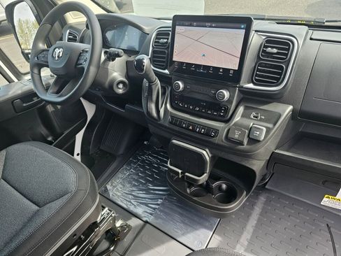 New 2025 RAM ProMaster 3500 w/ Quick Order Package 22G SLT image 29