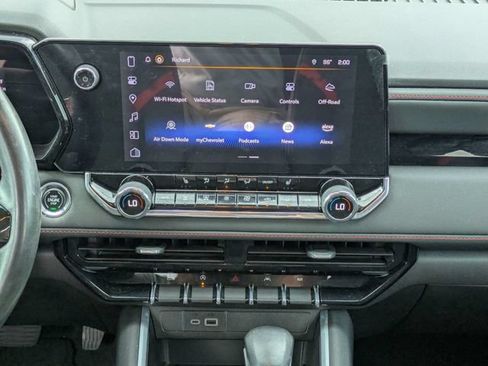 Used 2023 Chevrolet Colorado Z71 w/ Z71 Convenience Package 2 AWD/4WD image 18