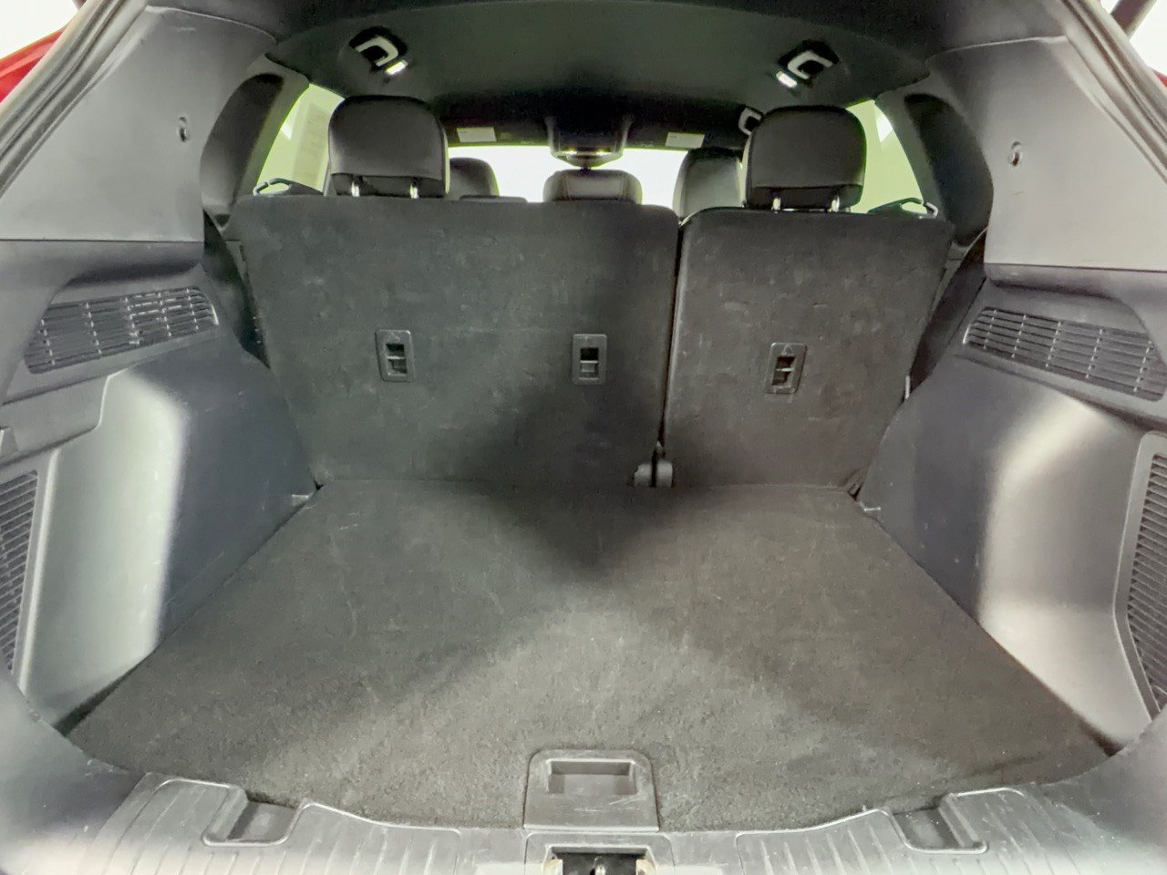 Used 2025 Ford Escape ST-Line Select AWD/4WD image 28