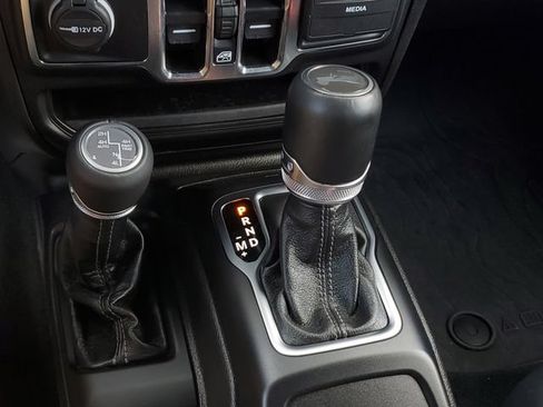 Certified 2024 Jeep Wrangler High Altitude AWD/4WD image 32