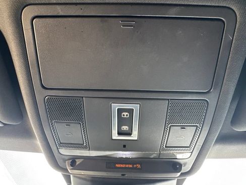Used 2020 Land Rover Range Rover Evoque R-Dynamic SE AWD/4WD image 48