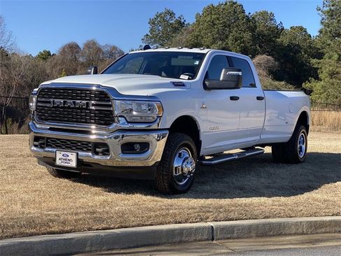 Used 2024 RAM 3500 Big Horn image 10