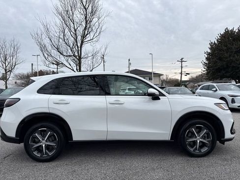 Used 2024 Honda HR-V EX-L image 6