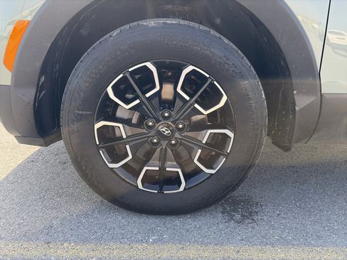 Used 2024 Hyundai Santa Cruz SEL image 11