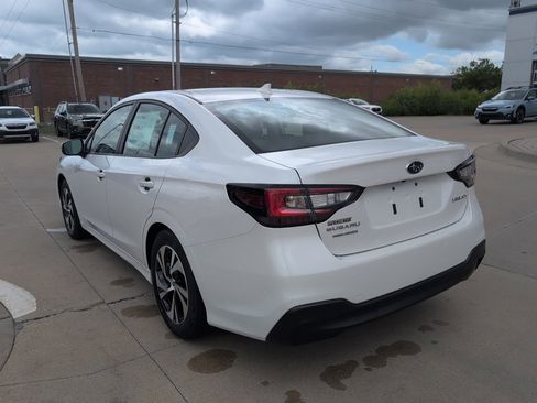 Used 2025 Subaru Legacy Premium w/ Popular Package #1A image 9