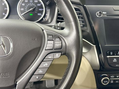 Used 2018 Acura ILX w/ Technology Plus Package image 18