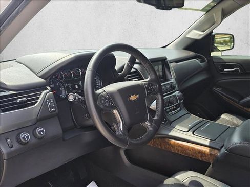 Used 2018 Chevrolet Tahoe Premier AWD/4WD image 12