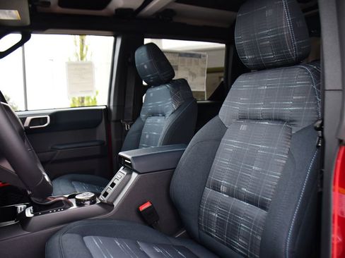 New 2026 Ford Bronco Heritage Edition AWD/4WD image 11