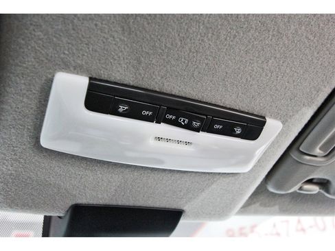 New 2025 Nissan Kicks Play S image 21