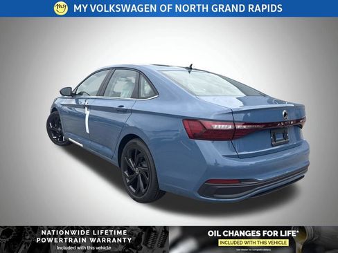 New 2026 Volkswagen Jetta SE FWD image 7